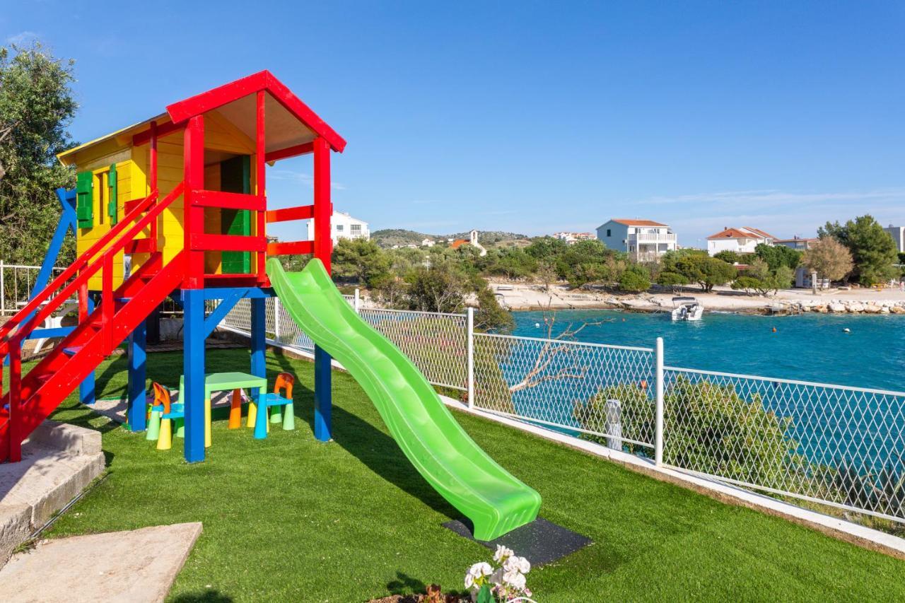 Apartments Villa Zrinka - Last Season Ever! Rogoznica  Exterior photo