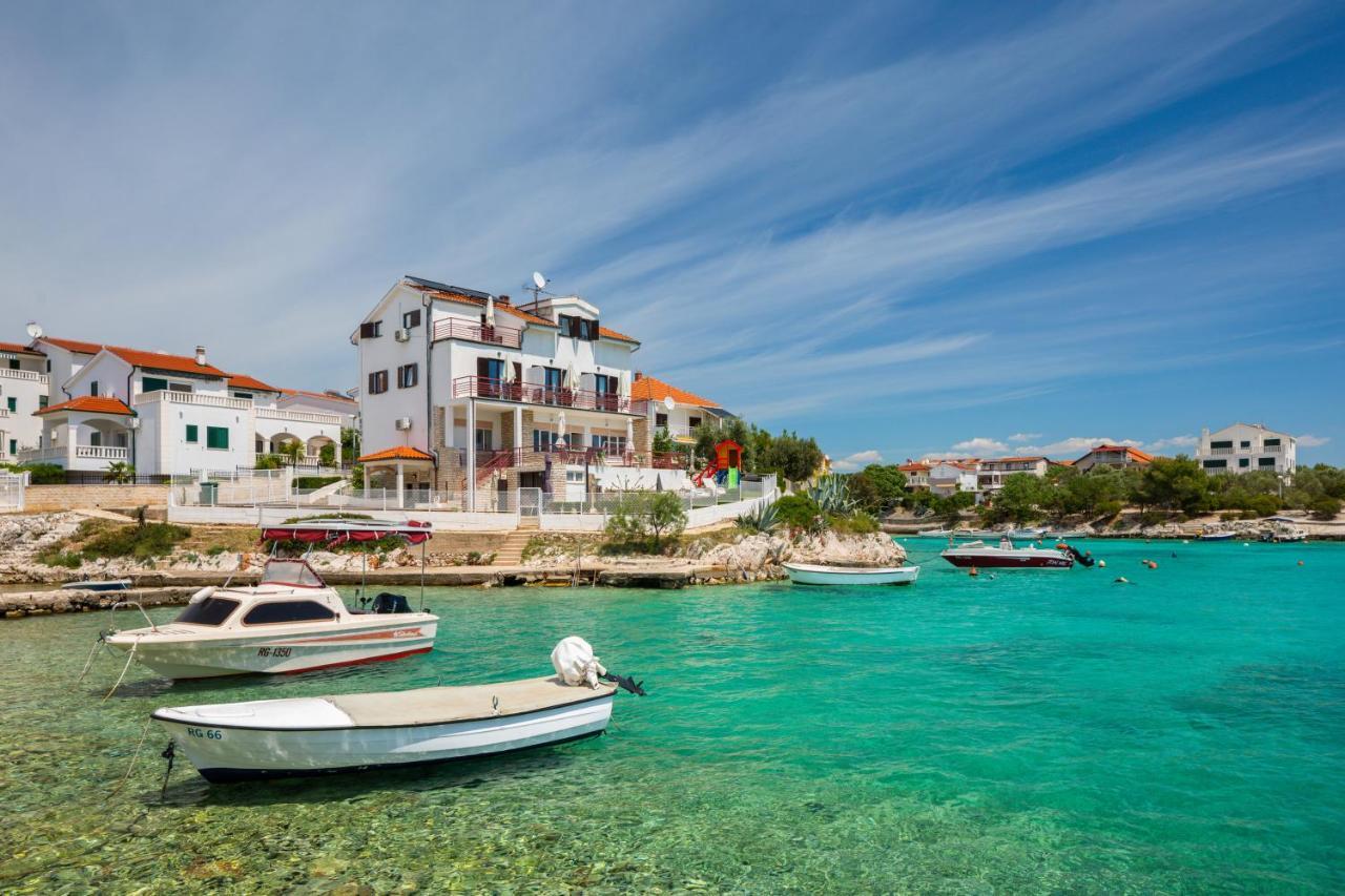 Apartments Villa Zrinka - Last Season Ever! Rogoznica  Exterior photo